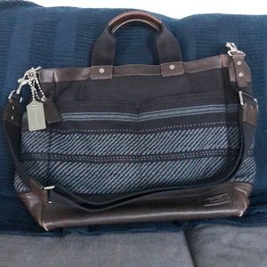 Coach shoulder carry-all